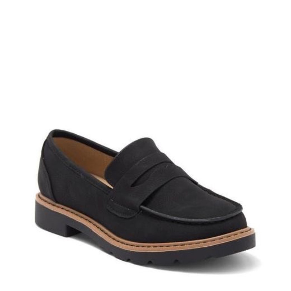 Taryn Rose Classic Black  Stud Trim Penny‎ Loafers Sz 10